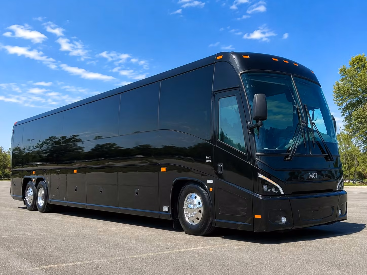 charter buses for macon school groups visiting ocmulgee mounds national historical park