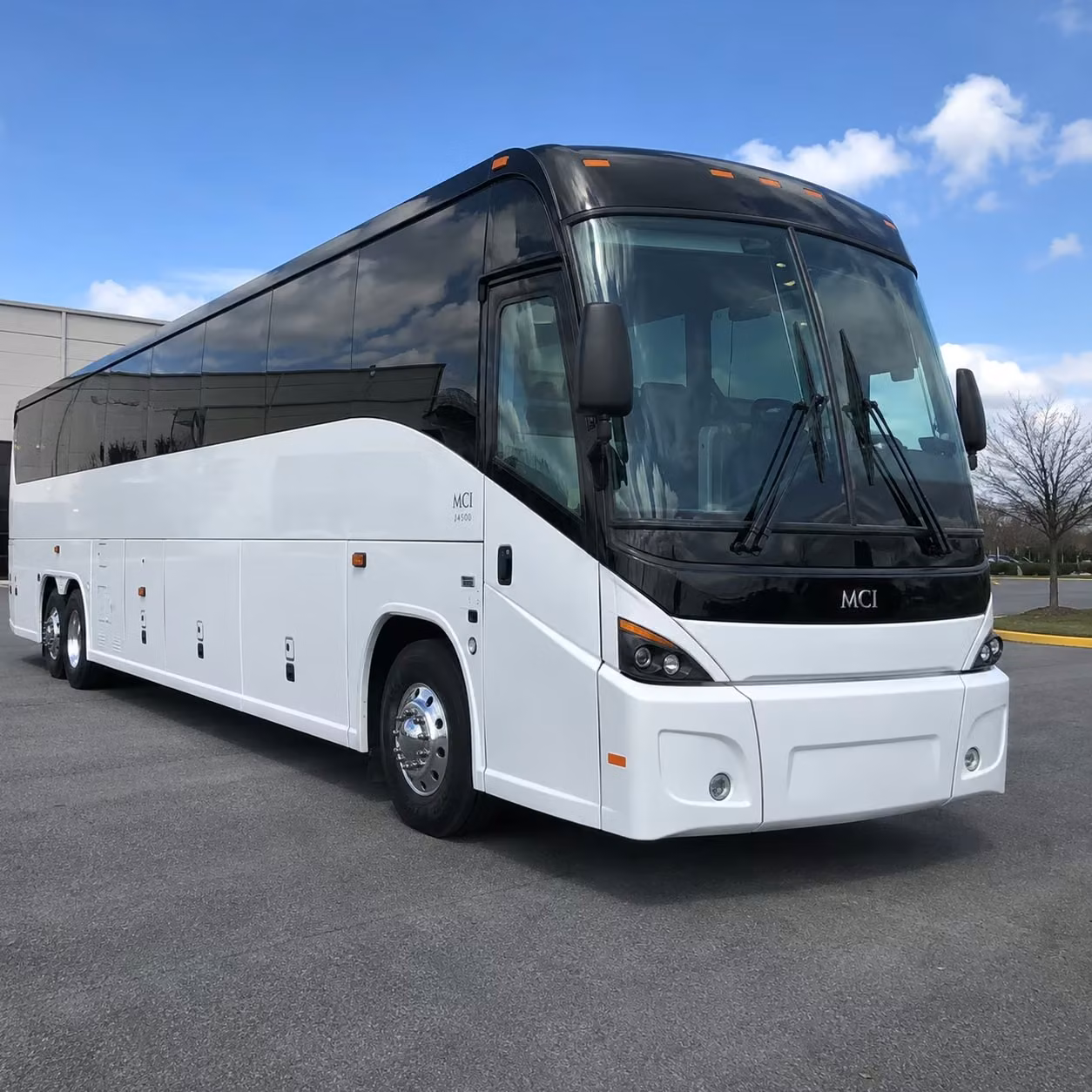 whatever your group size there s a macon airport shuttle that fits